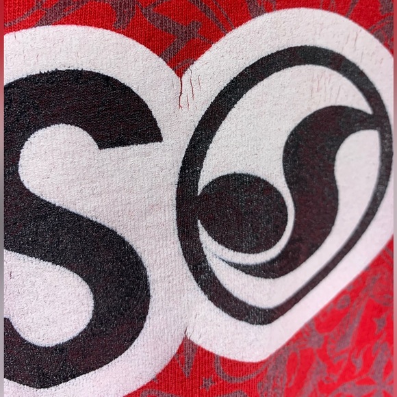 Vintage 2000s DVS graphic shirt - Picture 3 of 7